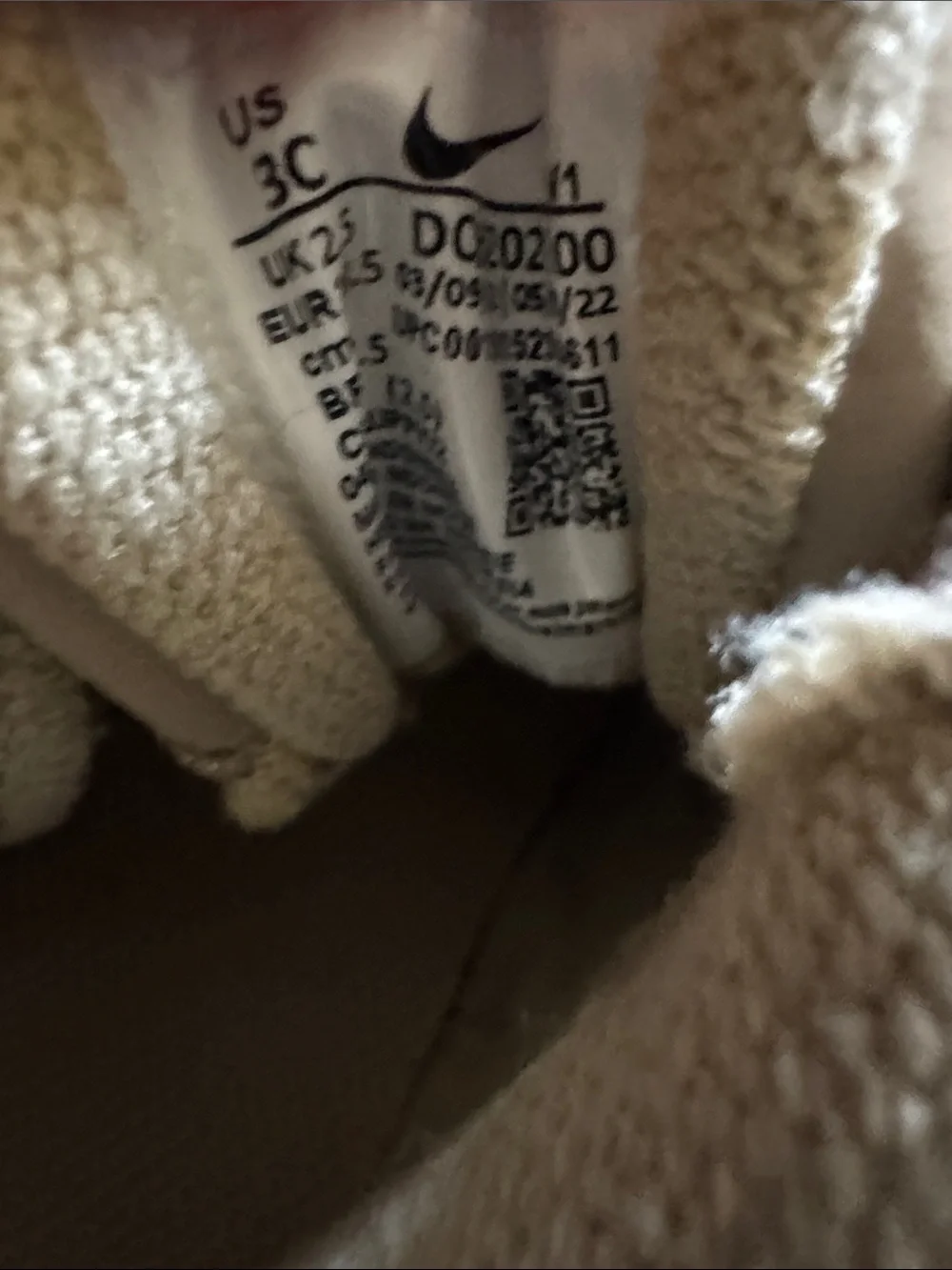 Nike Kids Beige Tan Nike Sneakers with Navy Accents